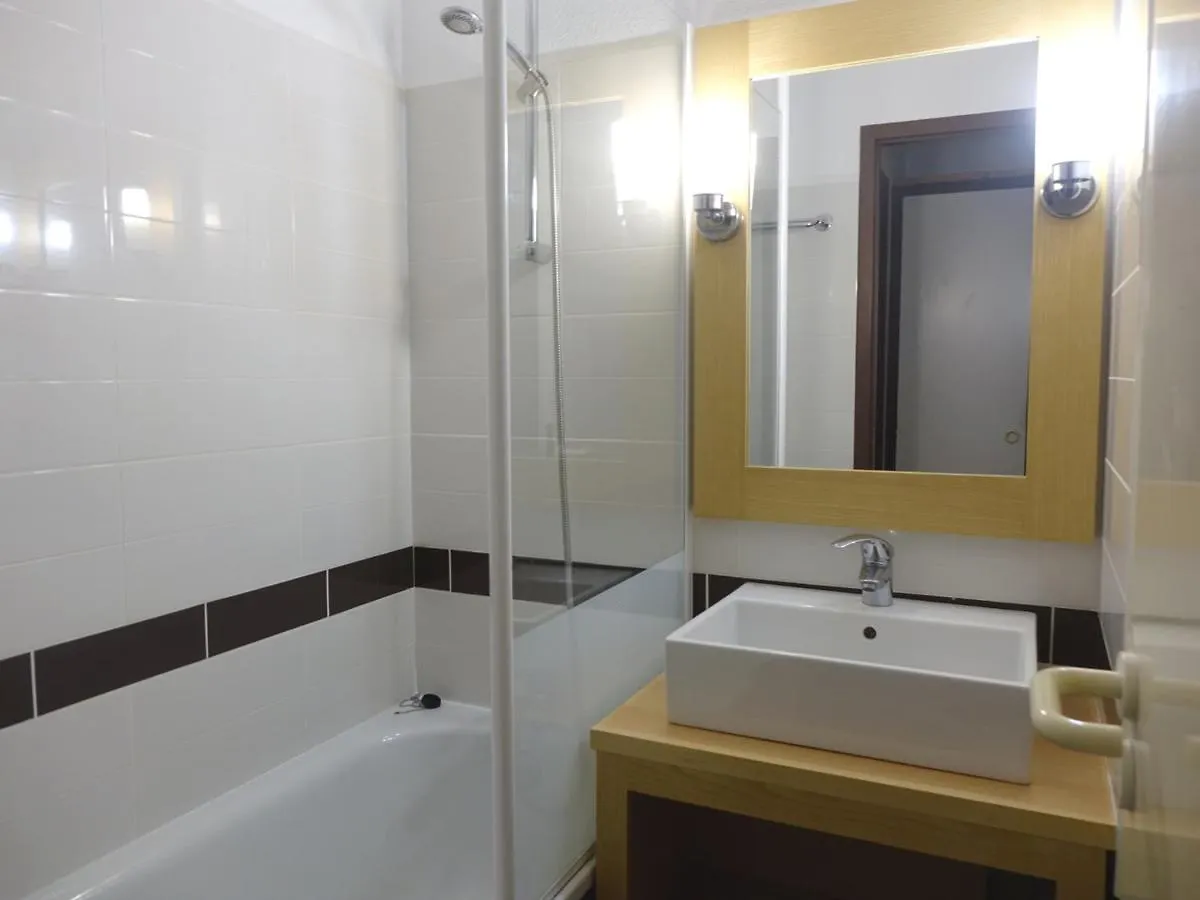 Apartment Studio Cosy A 5 Min Du Port Et De La Plage, Avec Terrasse Et Parking - 4 Pers - Fr-1-639-78 Arzon