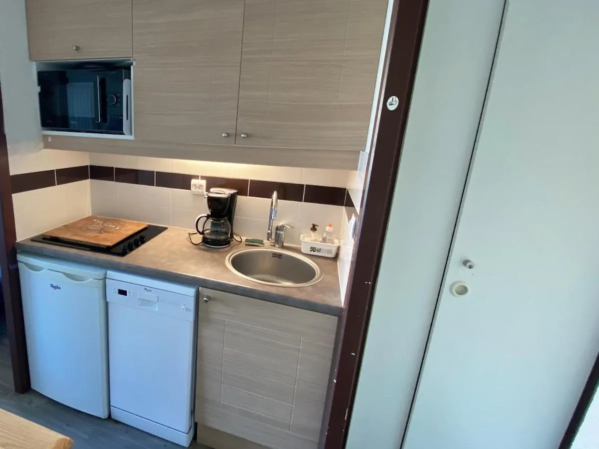 Studio Cosy A 5 Min Du Port Et De La Plage, Avec Terrasse Et Parking - 4 Pers - Fr-1-639-78 Arzon
